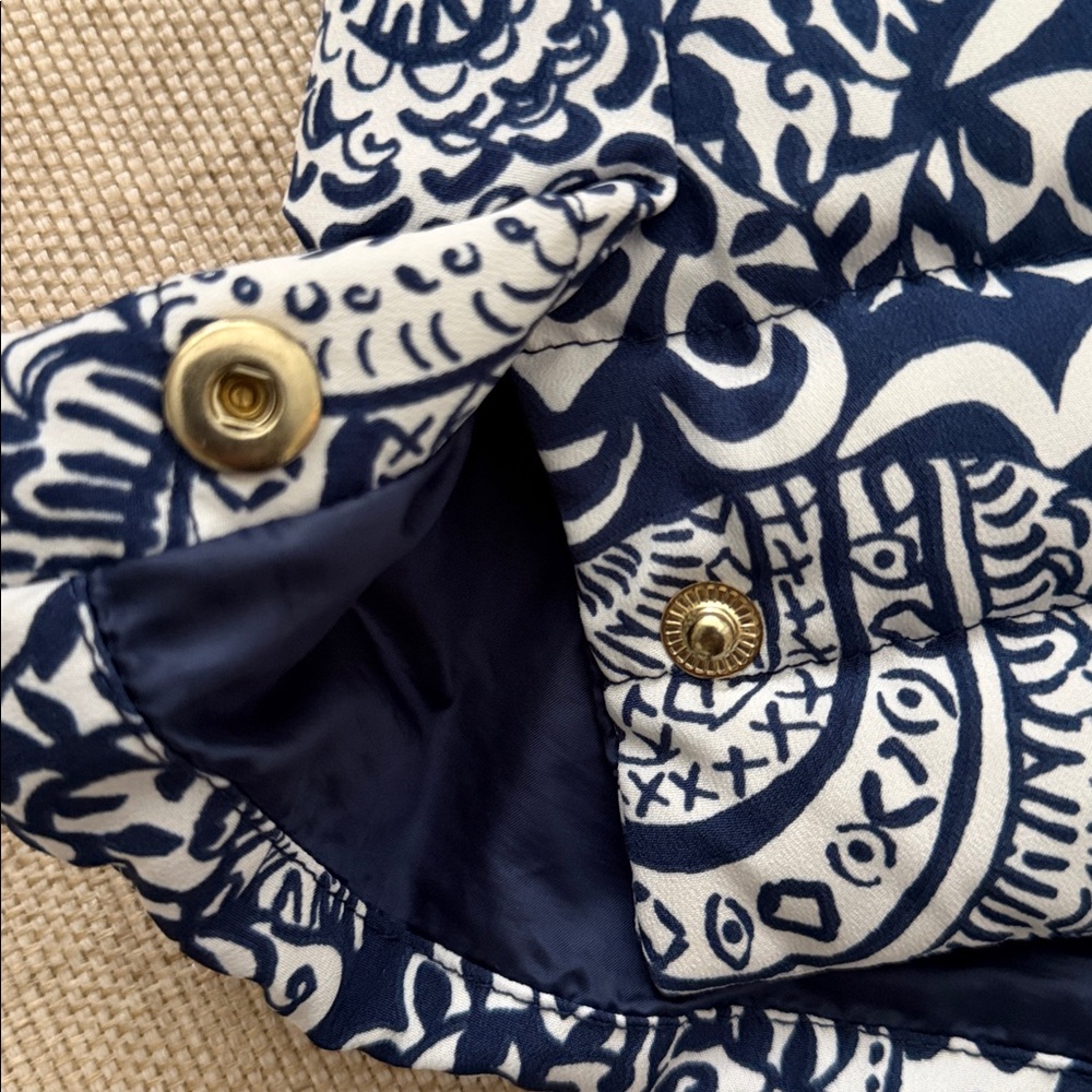 Lilly Pulitzer Noella Puffer Vest High Tide Navy Purrfect Set Quilted 80% Down L - Picture 11 of 11